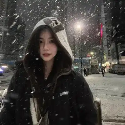 卢浅伽